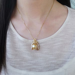 Parfum précieux, vue 2