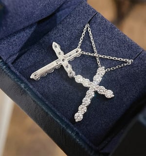 Croix diamantée, vue 9
