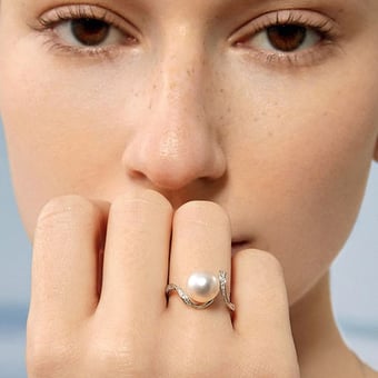 Bague Ondine, Perle Akoya, Or Blanc, Diamant