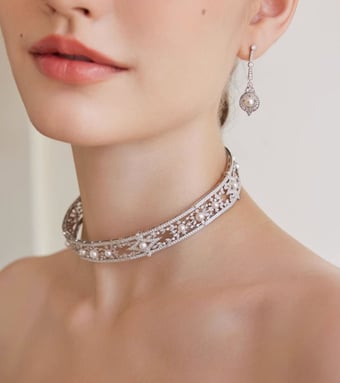 Collier Géométria Préciosa, Or blanc Diamant et Perle Akoya du Japon