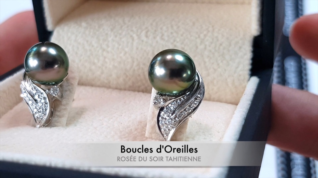 Boucles d'Oreilles Rosée du Soir Tahitienne - Or Blanc, Diamants & Perles de Tahiti 8.5/9mm, GEMME I Gemperles