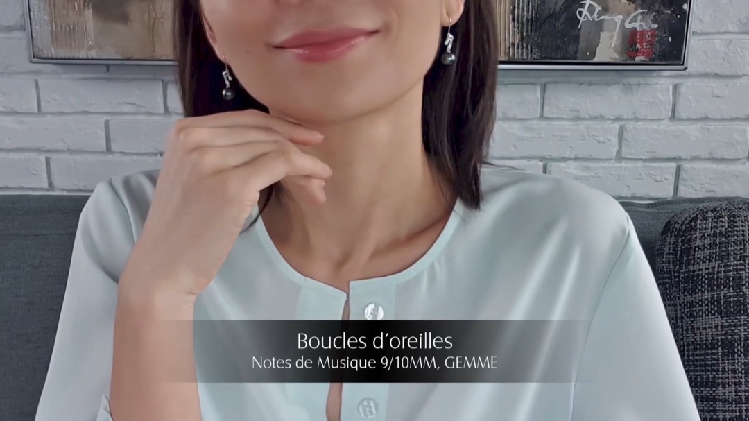 Boucles d'Oreilles Notes de Musique - Or Blanc, Diamants & Perles de Tahiti 9/10mm, GEMME | Gemperles
